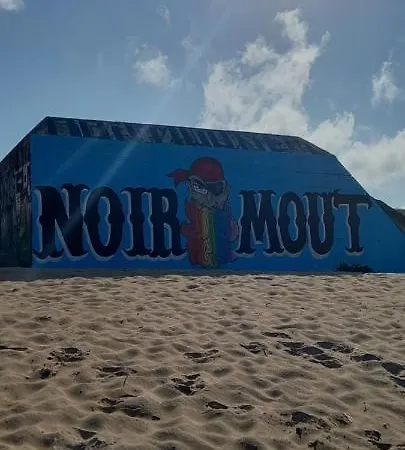 Grande Maison Au Calme 150m Plage, Centre Village. Dom wakacyjny